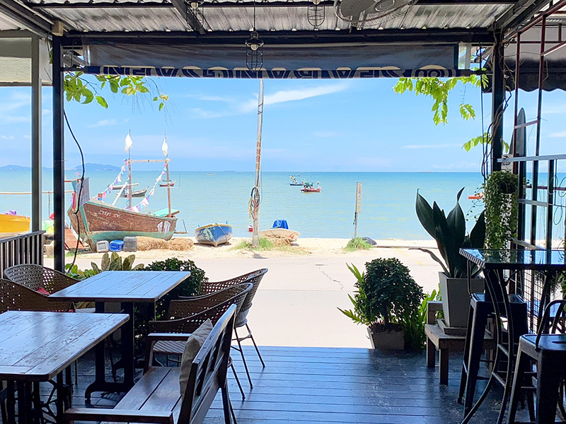 Sea Sand Trees ที่พักบางแสน