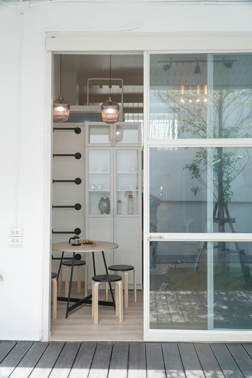 รีโนเวทบ้านหน้าแคบ