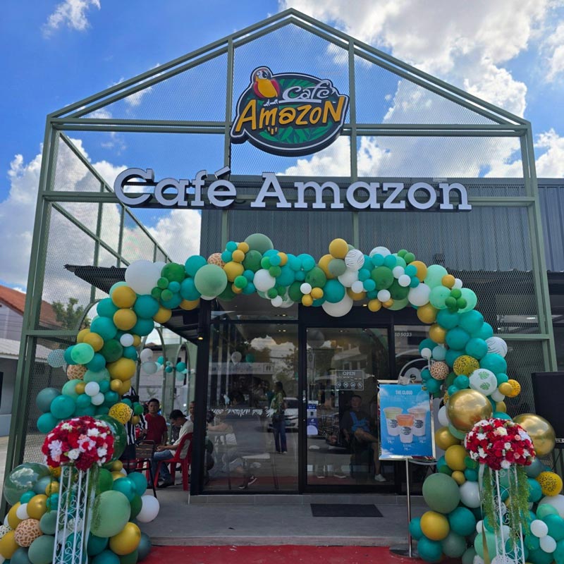 มิกซ์ เพทาย ลูกหม่ำ เปิดธุรกิจสาขาคาเฟ่อเมซอน