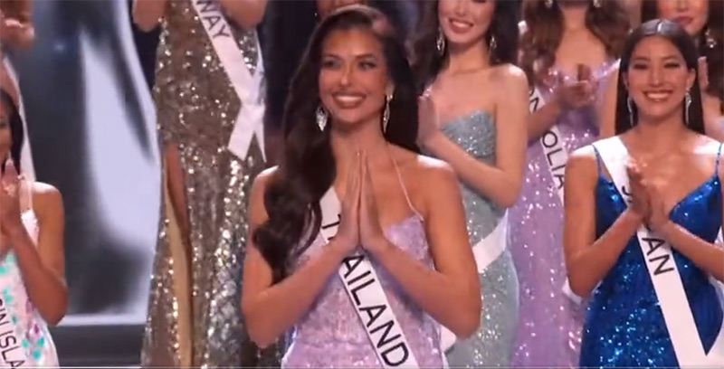 แอนโทเนีย โพซิ้ว