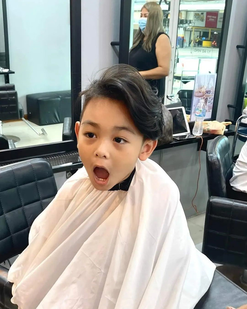 น้องลีออง