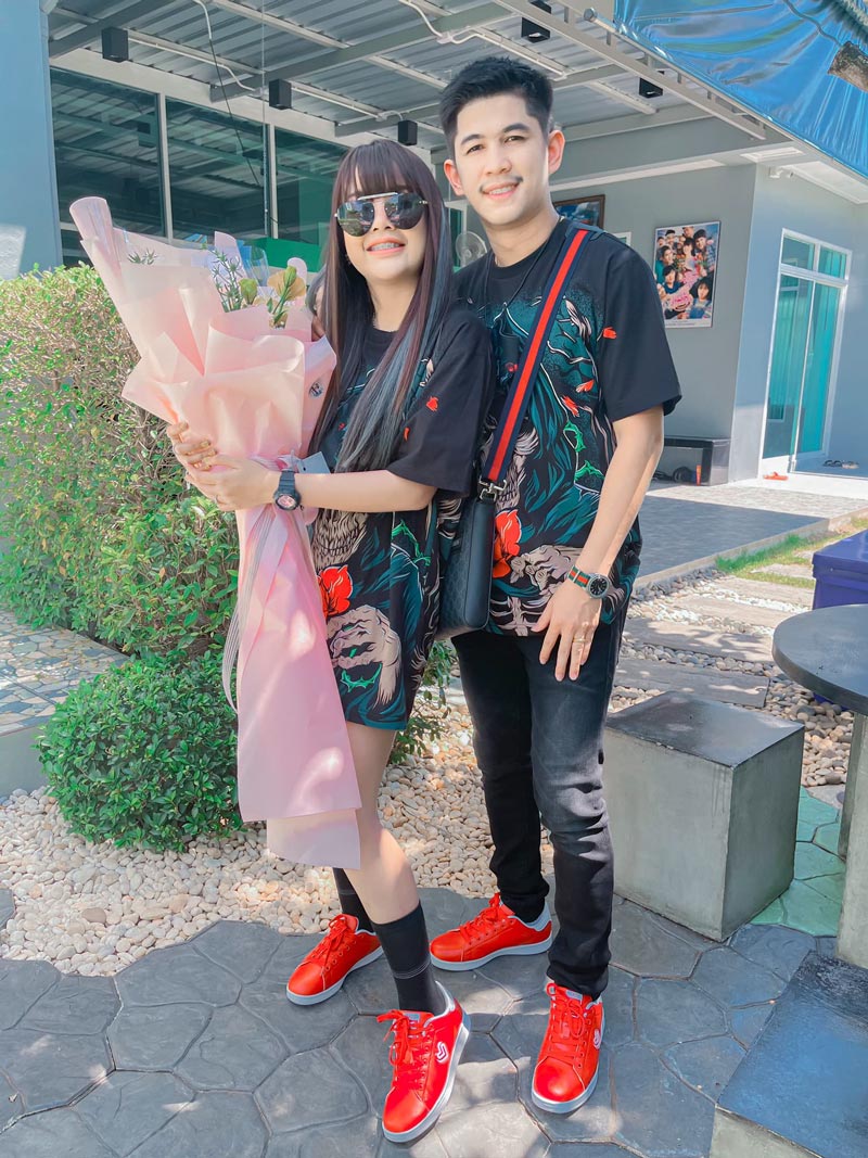 เจนนี่ เนเงิน