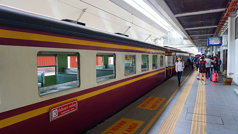 นั่งรถไฟไปมาเลเซีย