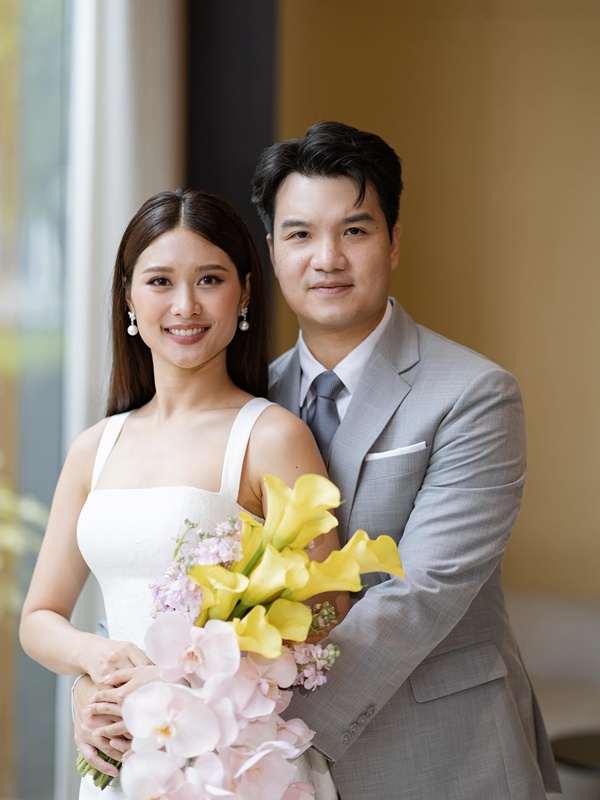 มิ้นท์ ณัฏฐา น้องสาว มิว นิษฐา เข้าพิธีแต่งงาน