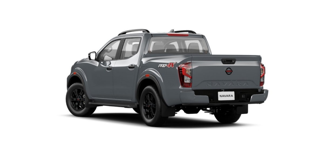 nissan navara 2024
