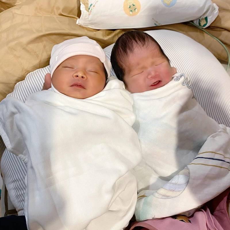 น้องนาตาชา, น้องพร้อม