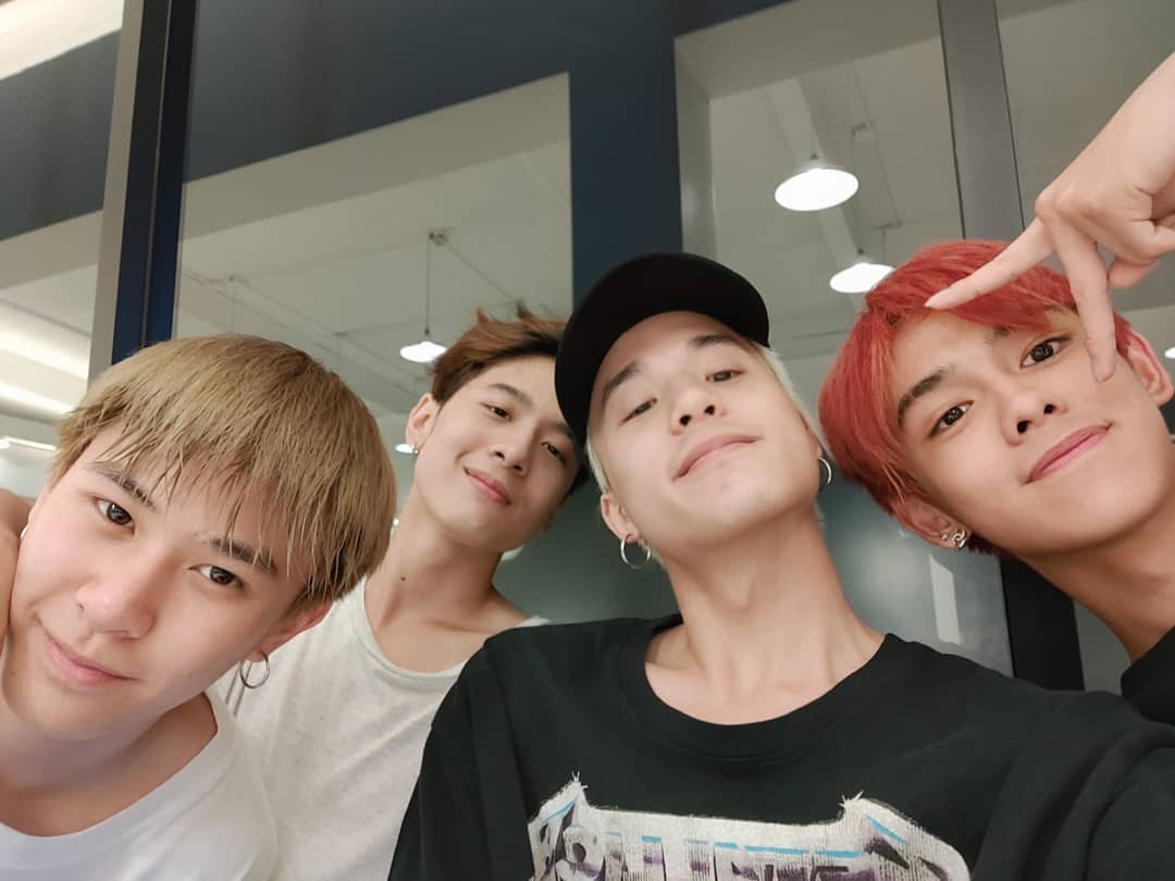  เจมส์ ธีรดนย์