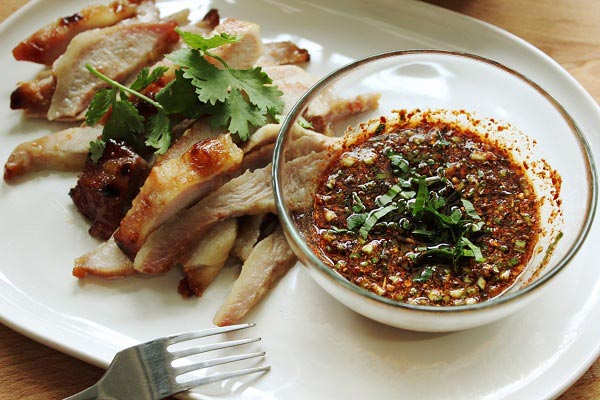 น้ำจิ้มแจ่วซอสแม็กกี้