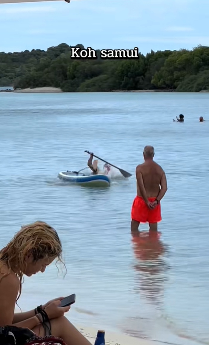 หัดพายเรือ