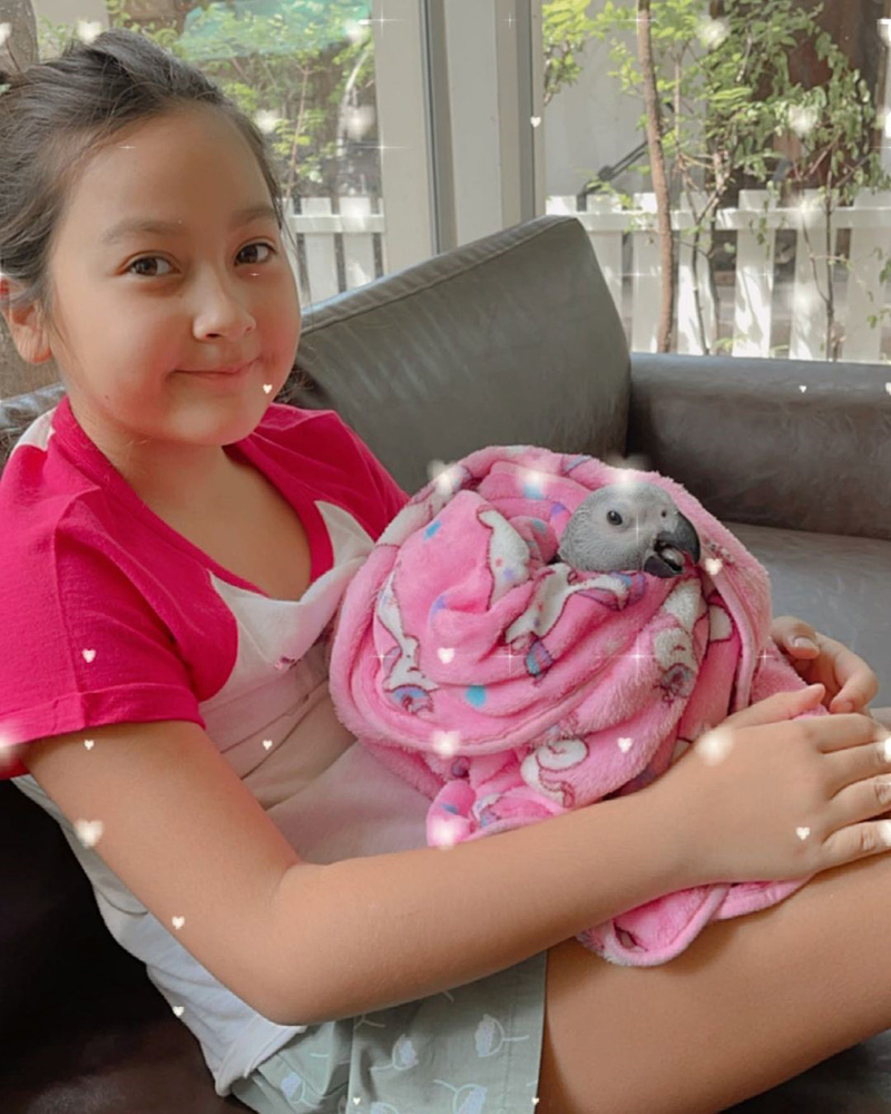 น้องเนซซี่ ลูกสาว แหม่ม คัทลียา