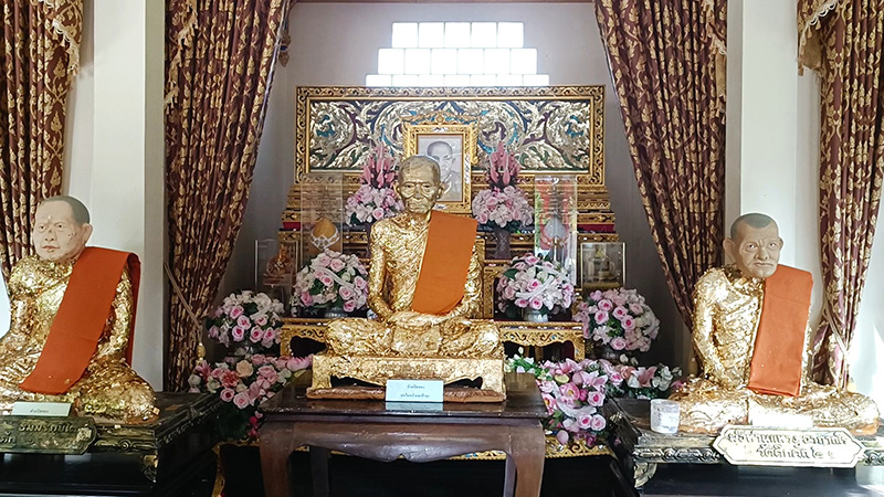 สรีรสังขารหลวงพ่อแหวง