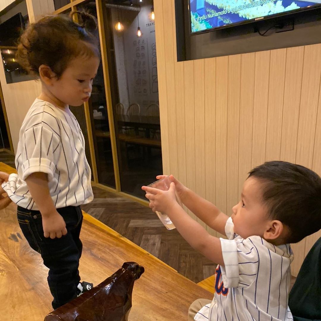 น้องโพธิ์ น้องมิก้า