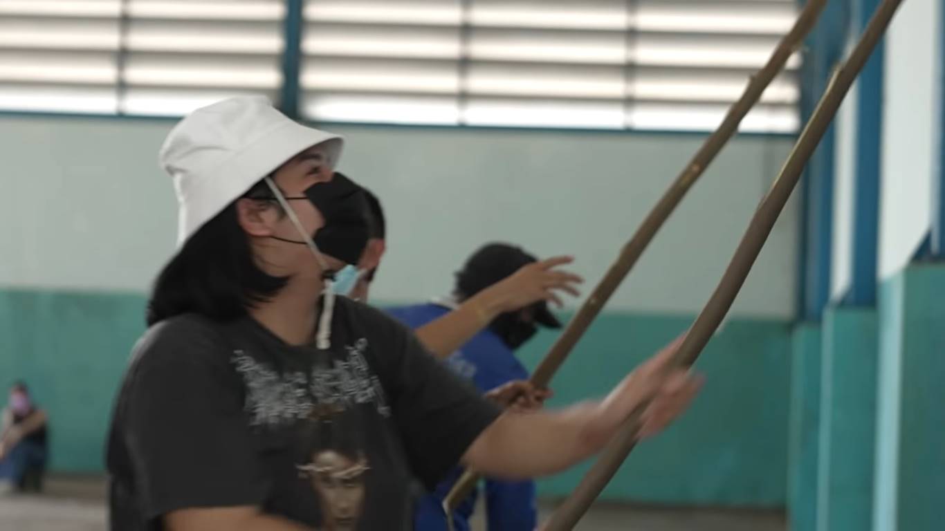 นารา เครปกะเทย