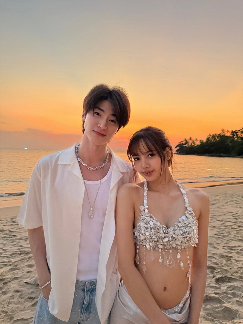 ลิซ่า บลู