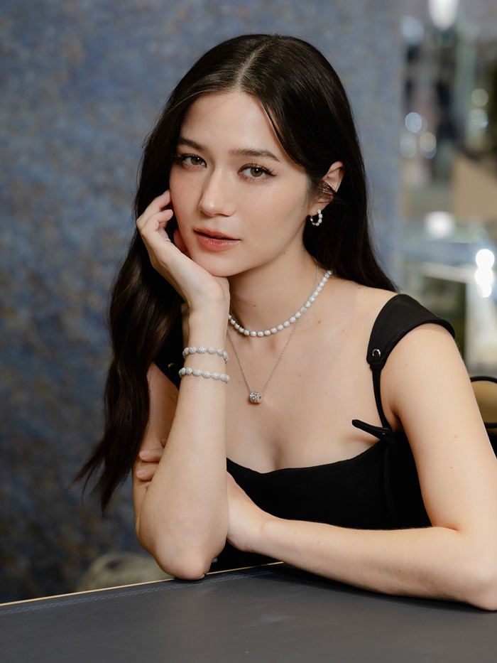  วี วิโอเลต โพสต์คลิปโชว์ร้องสดรัว ๆ 