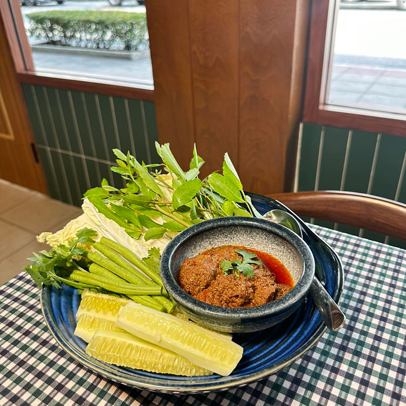 น้ำพริกมันไข่ปู  นิยมปักษ์ใต้