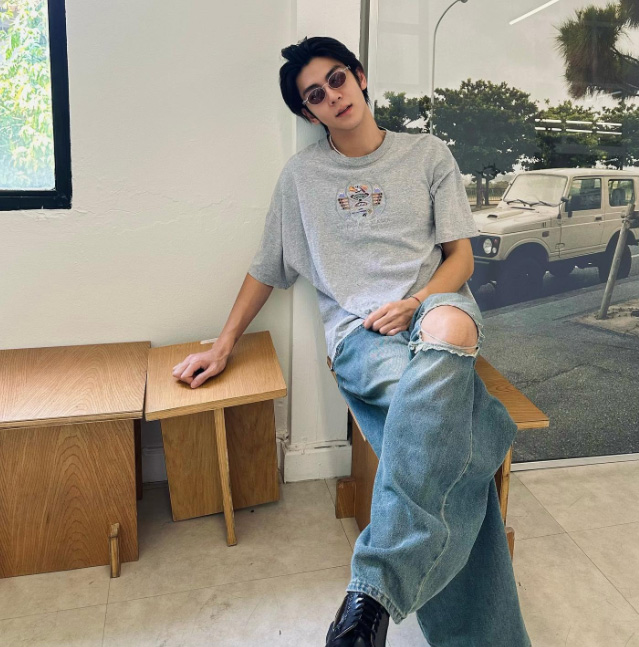 ริว วชิรวิชญ์ แฟชั่นดาราหนุ่มสุดฮอต กับสไตล์ที่โดดเด่นทุกลุค