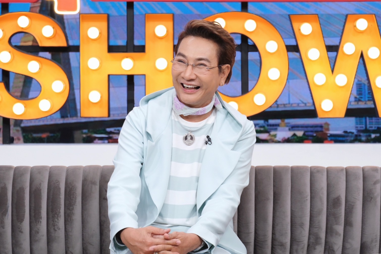 ไก่ วรายุฑ 