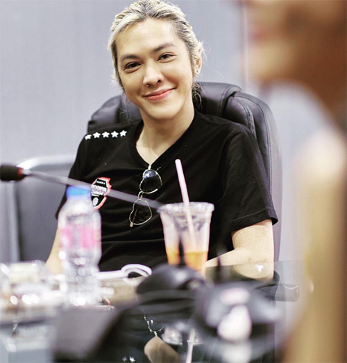 ดัง พันกร ประวัติอดีตนักร้องชื่อดังยุค 90 ตำนานล้านตลับแตก