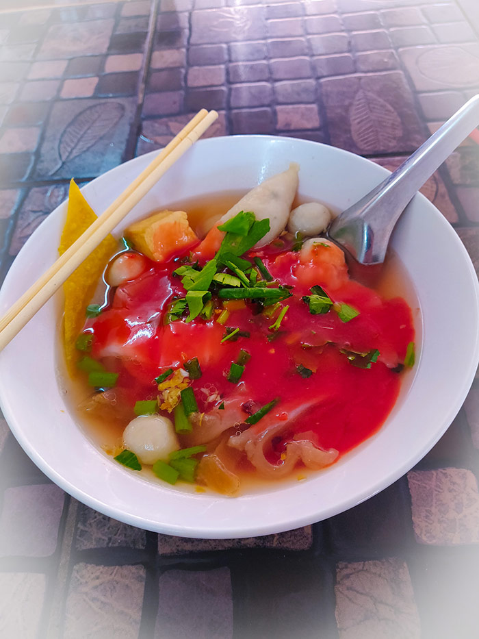 ร้านเย็นตาโฟ
