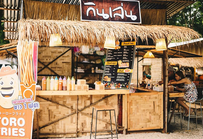 ตลาดค่ายเชลยศึก กาญจนบุรี