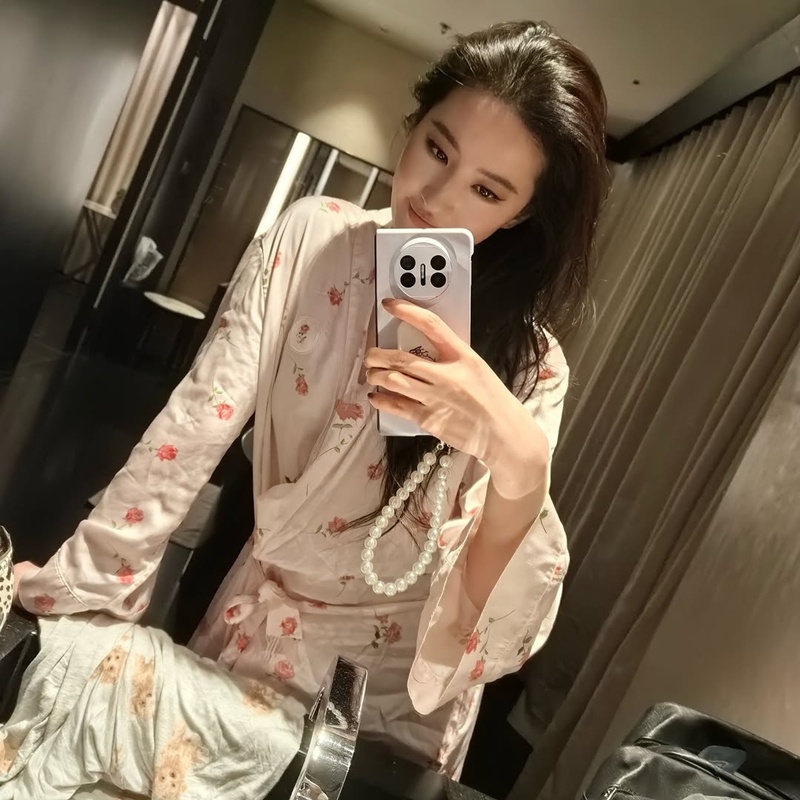 หลิวอี้เฟย