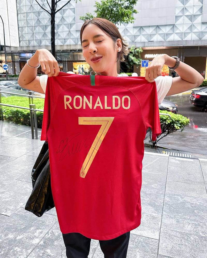 เบเบ้ ธันย์ชนก, คริสเตียโน โรนัลโด