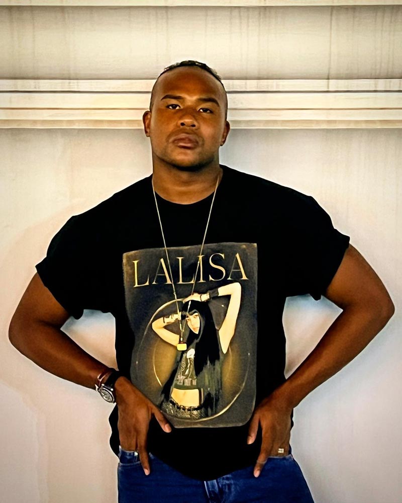  รัศมีแข ฟ้าเกื้อล้น