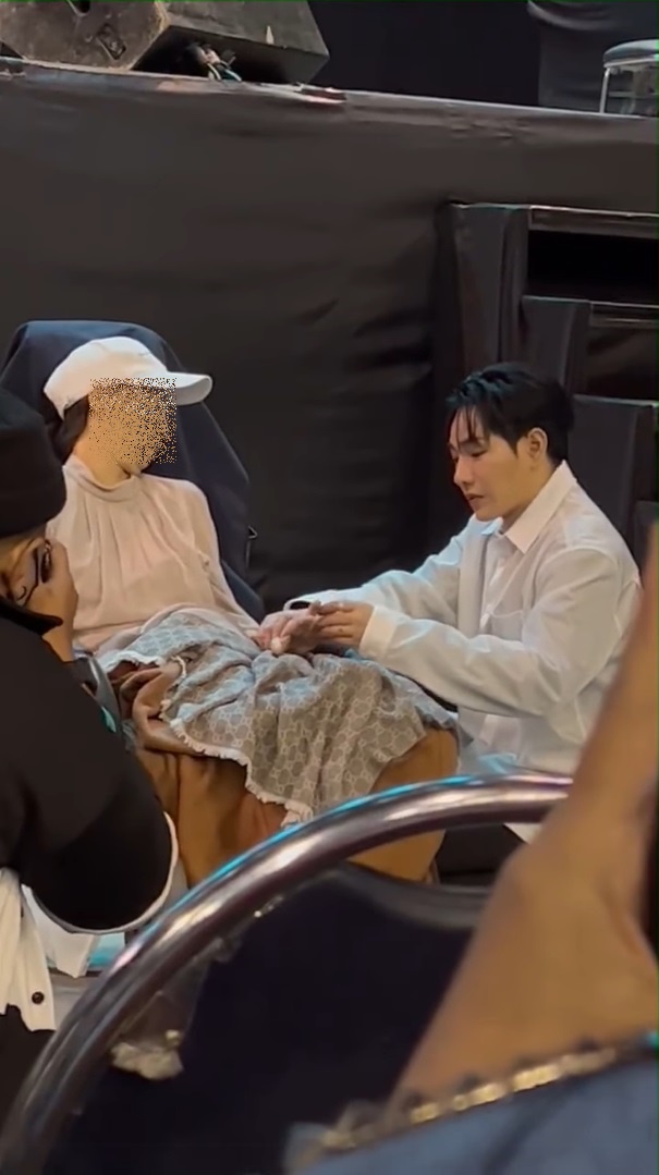 เป๊ก ผลิตโชค 