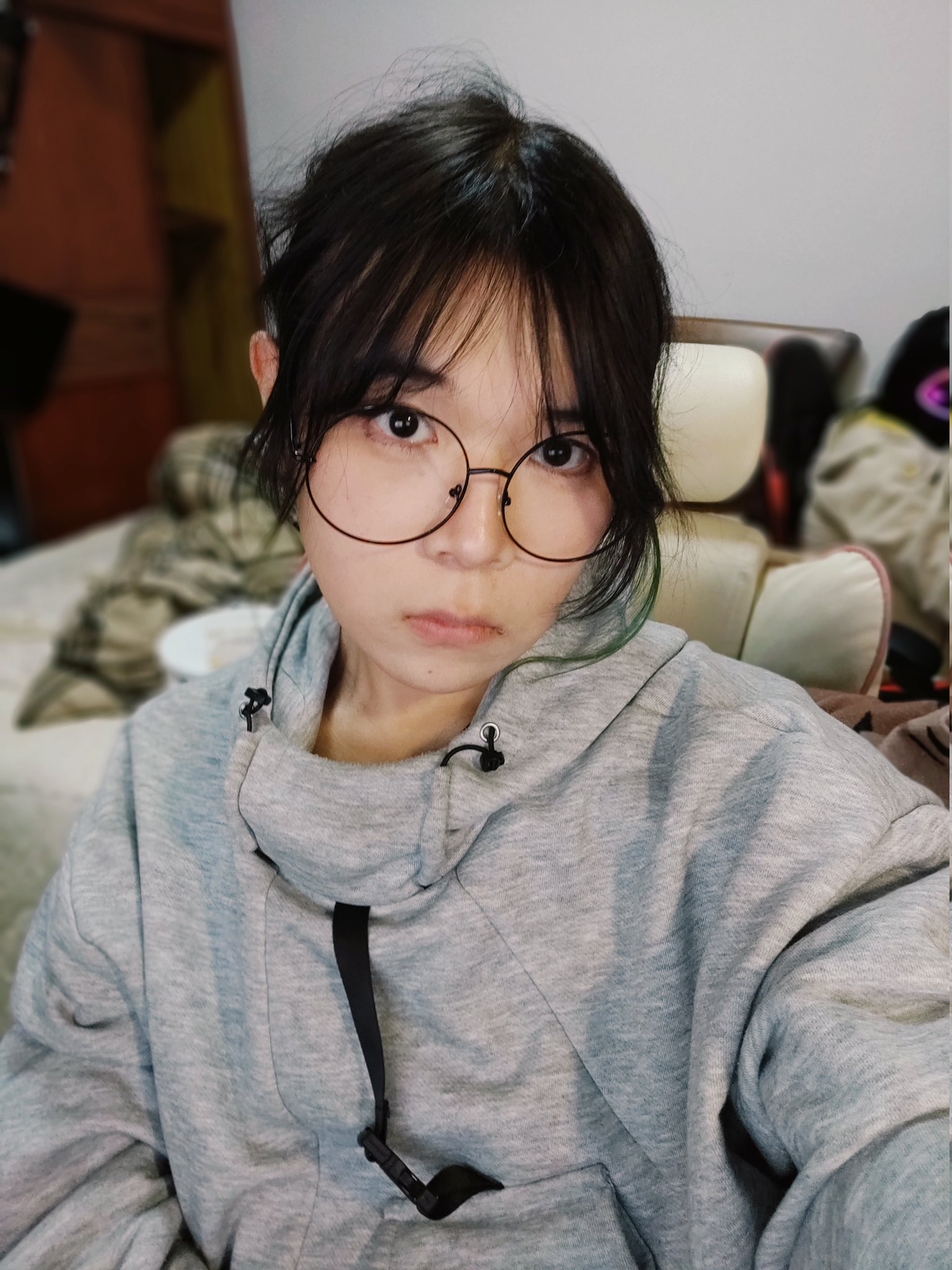 แต่งหญิง