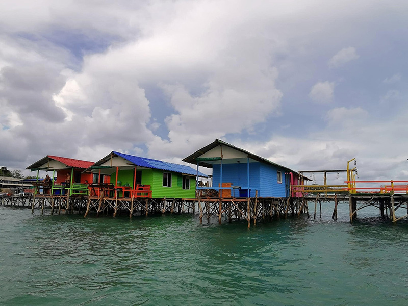 น้าพลคานเรือเล็กโฮมสเตย์ จังหวัดชลบุรี