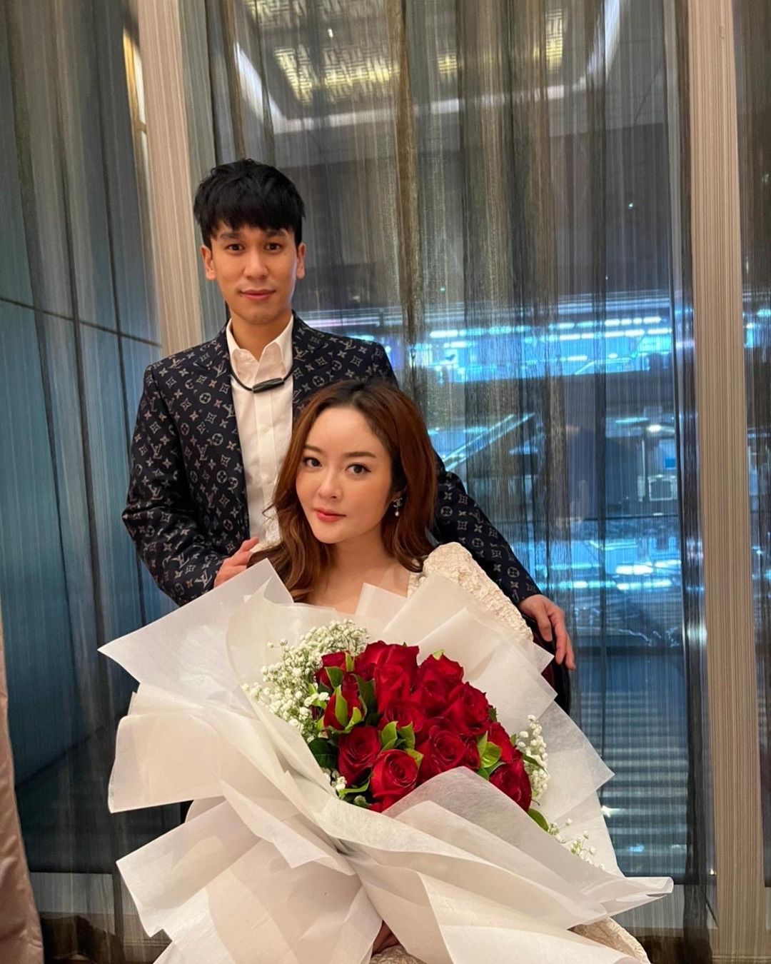 แก้มบุ๋ม