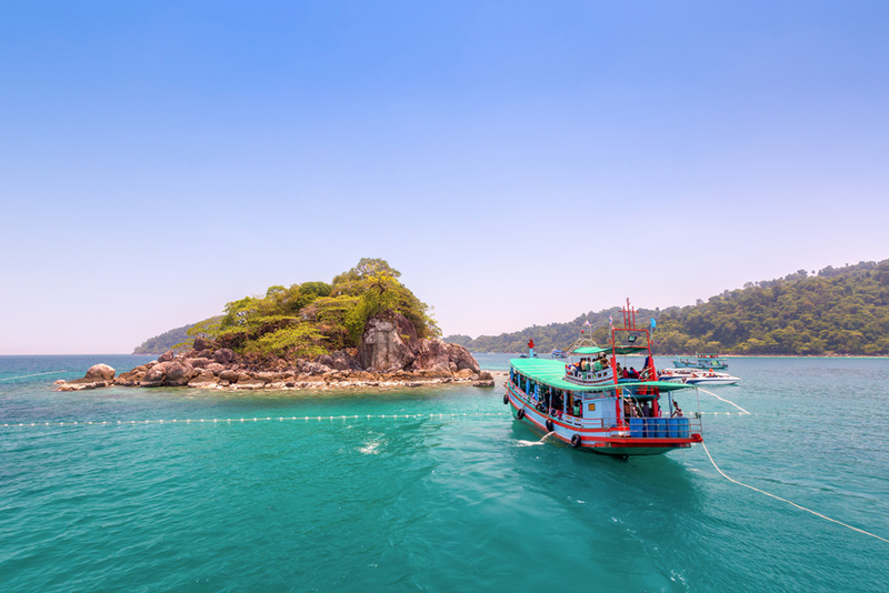 เกาะยักษ์ใหญ่