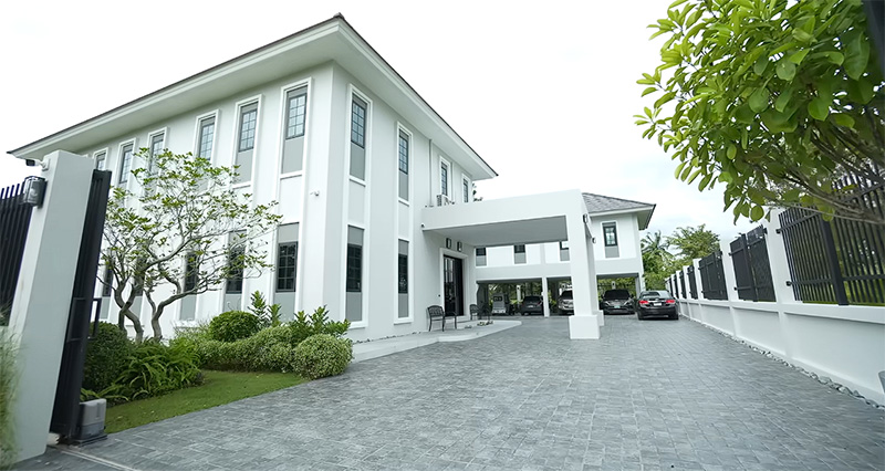 บ้านวิลลี่ แมคอินทอช