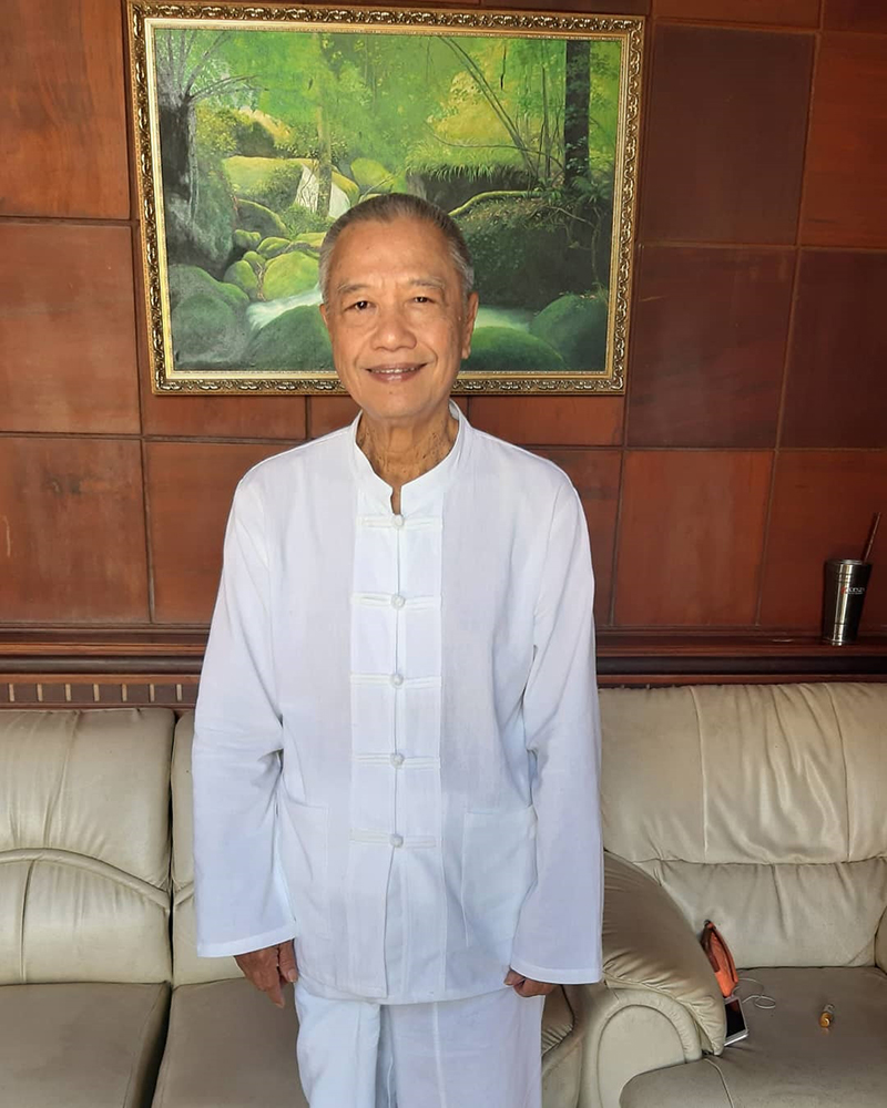 รอง เค้ามูลคดี