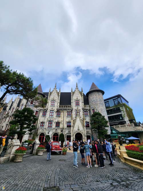 Mercure Danang French Village Bana Hills