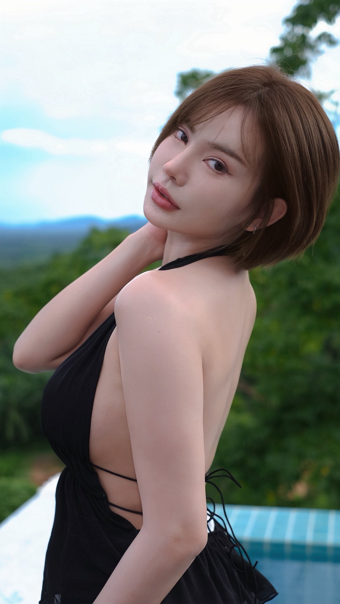 โนเกียร์ สุธาศินี ไอดอลสาวสุดเซ็กซี่