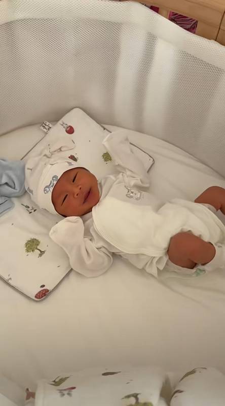 โมเมนต์น่ารัก น้องเกล มาหา น้องพบรัก