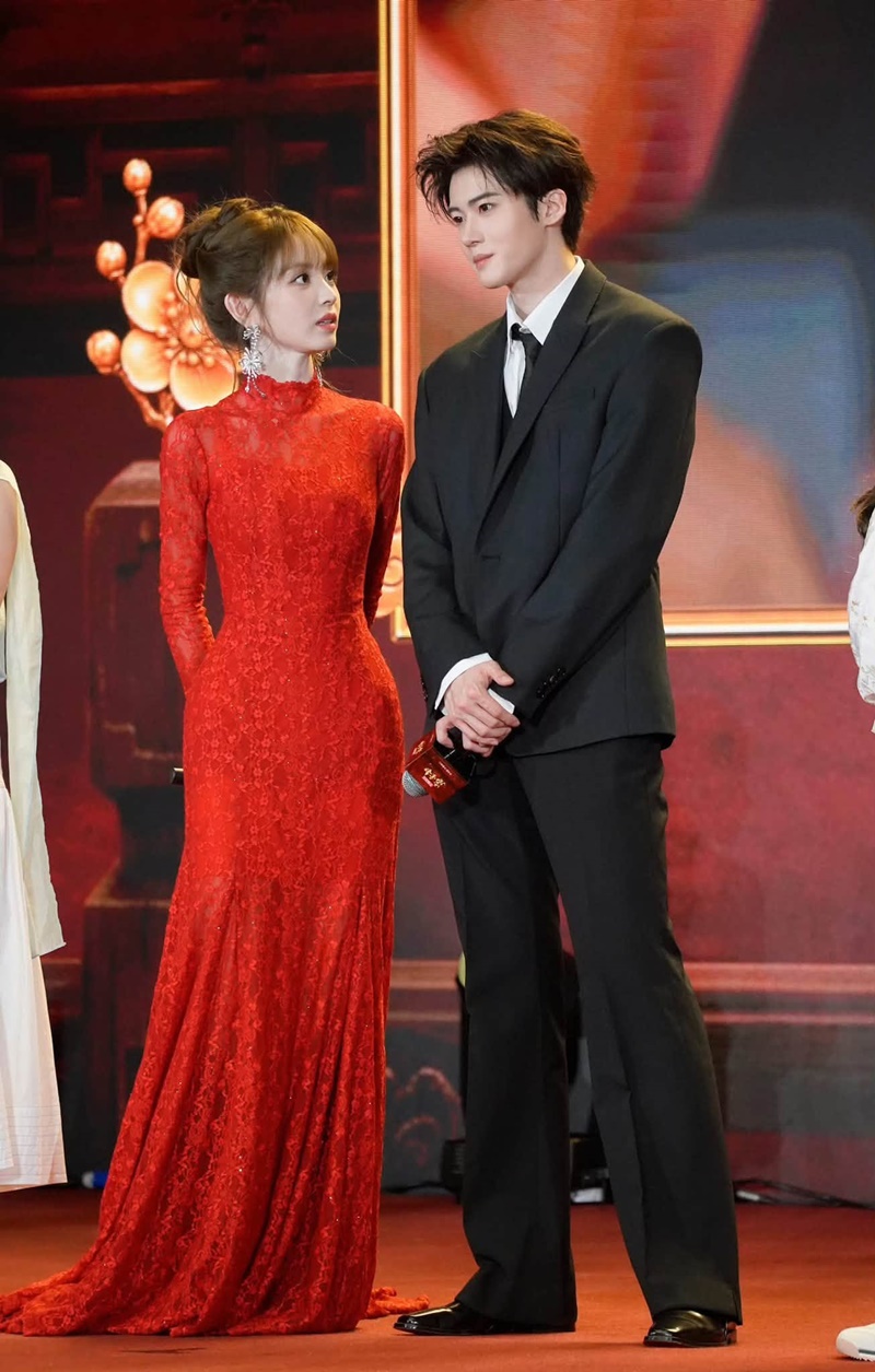 ปลดหน้ากาก ซีรีส์ เหยียนอัน เถียนซีเวย