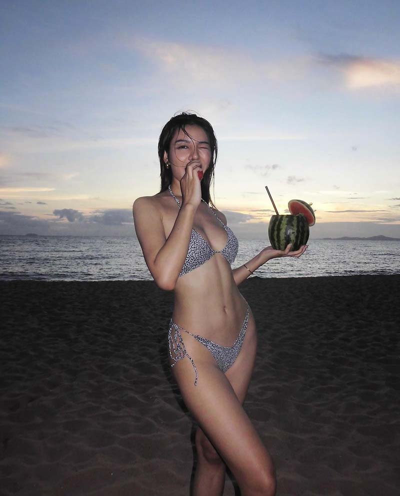 ดินสอสี พนิดา