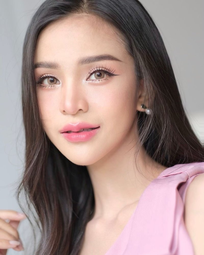 อาม ชุติมา