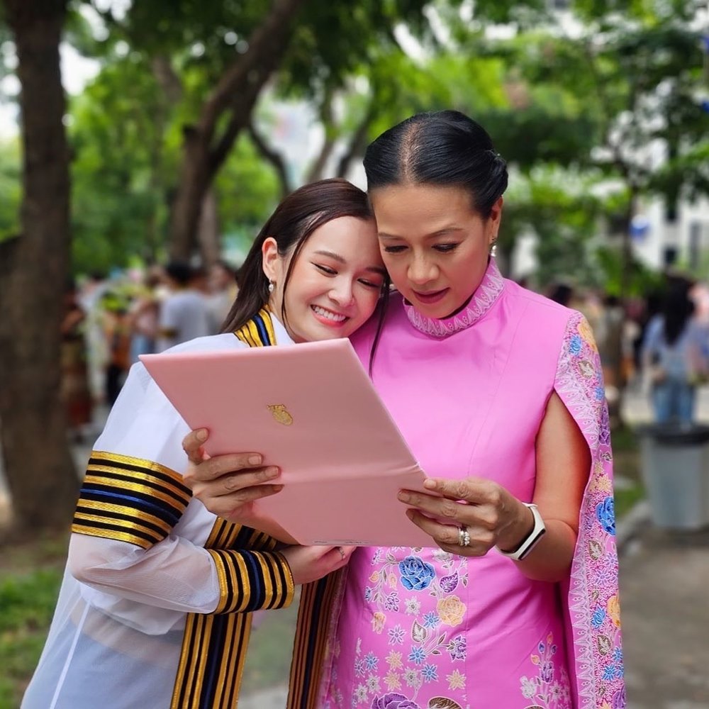 เหนือ ดิสรยา