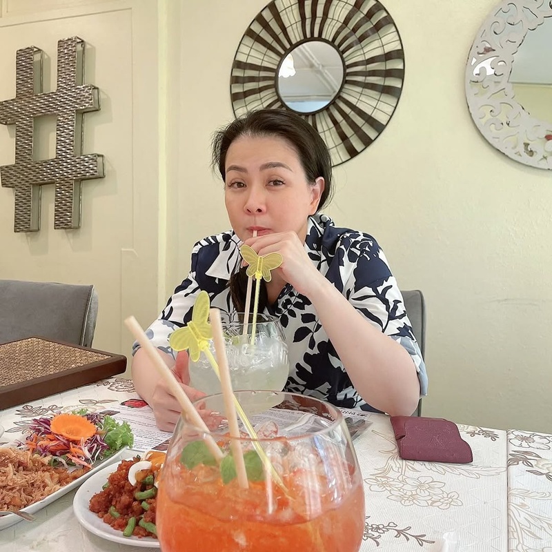 พี่สาวน็อต วิศรุต
