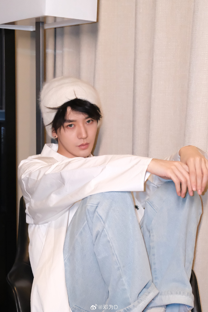 เติ้งเหวย Deng Wei