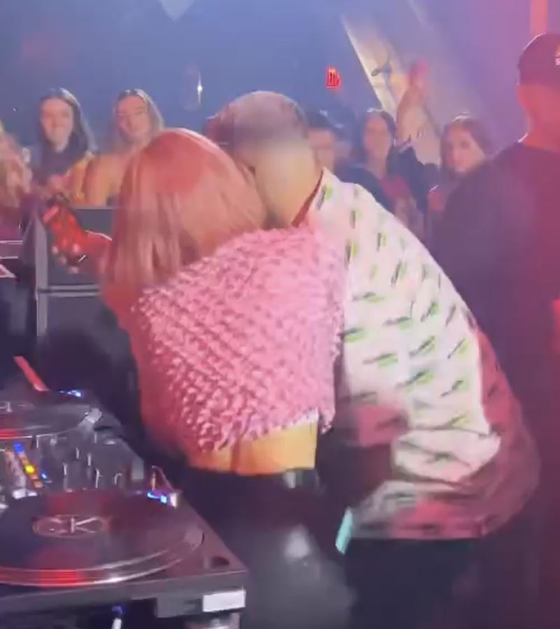 ลิซ่า DJ Snake