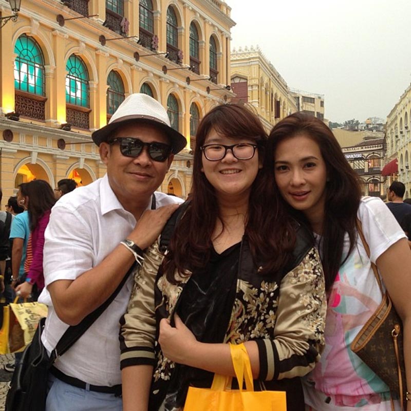 บ้านเป็ด เชิญยิ้ม