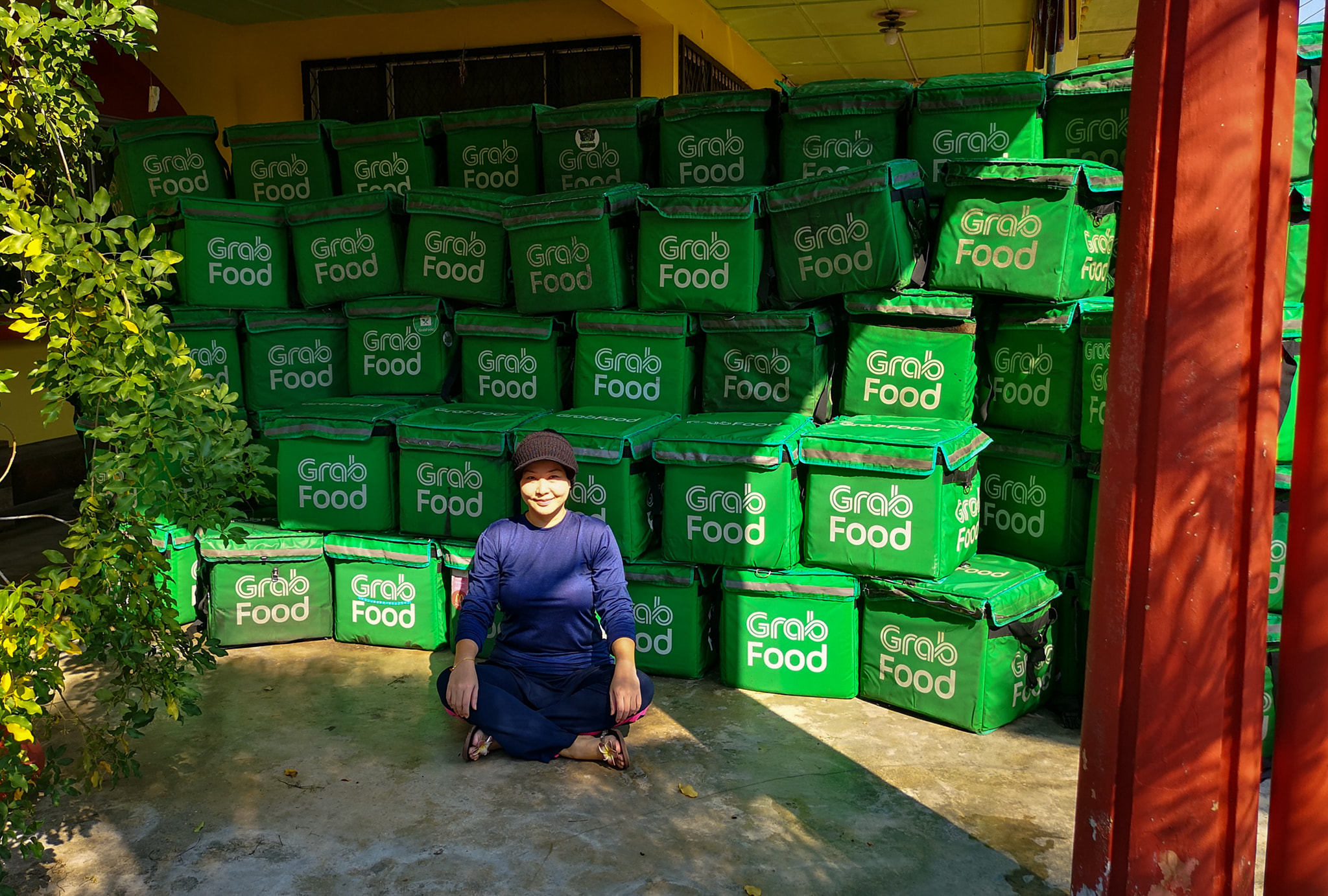 เปลี่ยนกระเป๋าแกร็บฟู้ด