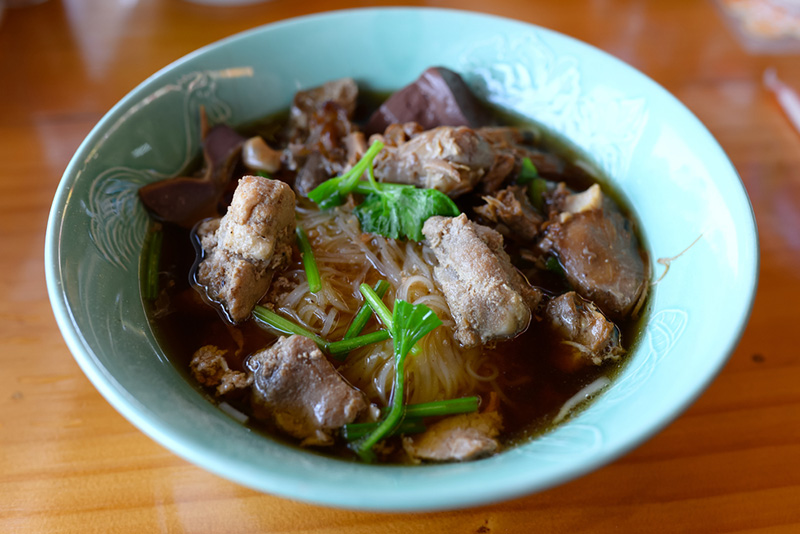ก๋วยเตี๋ยวเนื้อ ก๋วยเตี๋ยวเนื้อตุ๋น