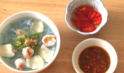 ข้าวต้มอัญชัน