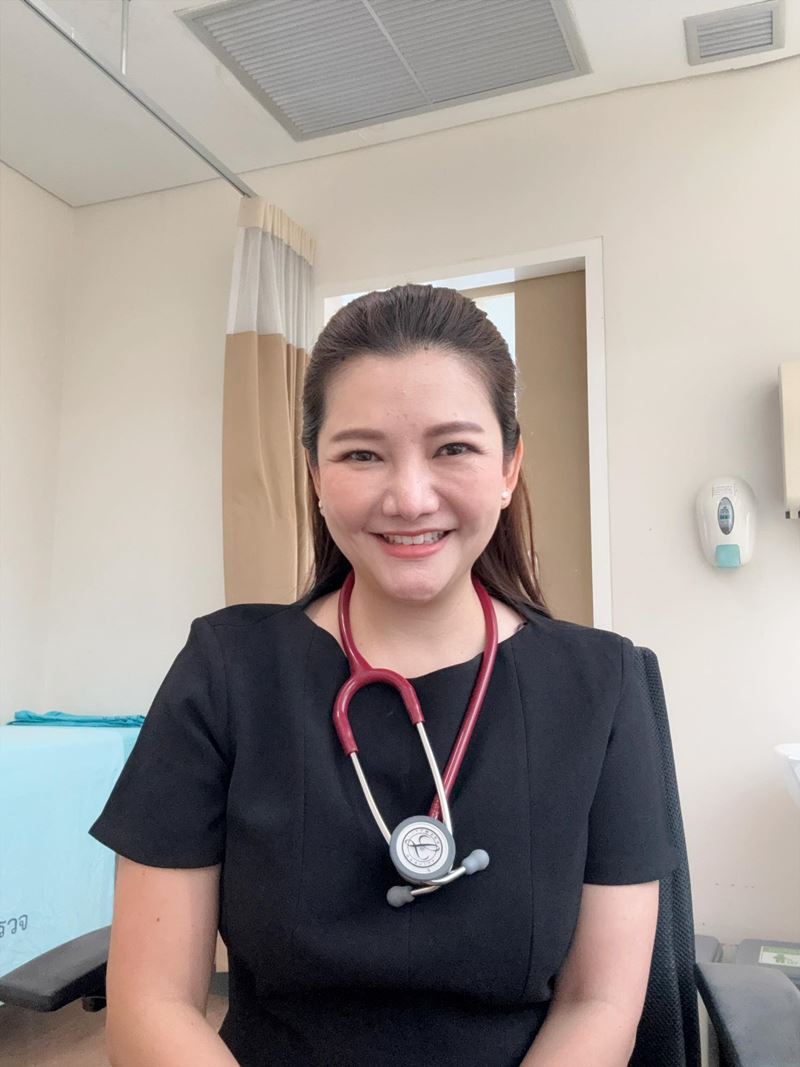 เปิดประวัติ หมอแอร์ อัญชุลี หมอตำรวจคนดัง